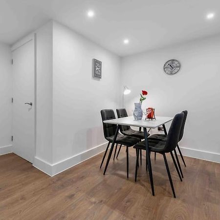 Holiday Home Sleep 8 Central London 9Elms Екстериор снимка