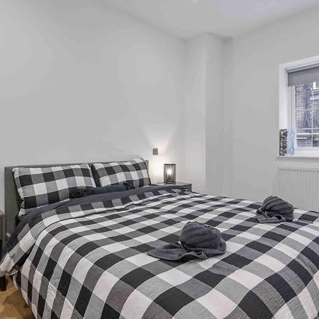 Holiday Home Sleep 8 Central London 9Elms Екстериор снимка