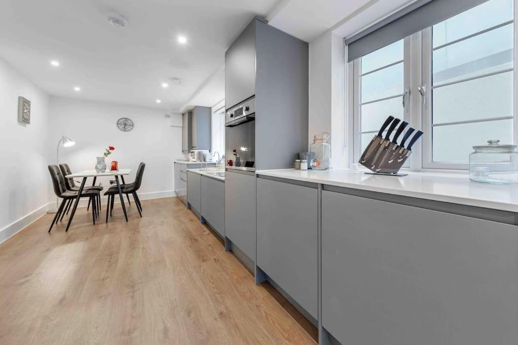 Holiday Home Sleep 8 Central London 9Elms Екстериор снимка