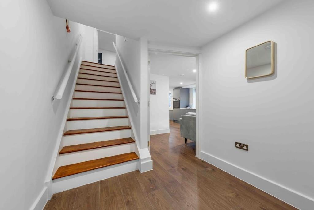 Holiday Home Sleep 8 Central London 9Elms Екстериор снимка