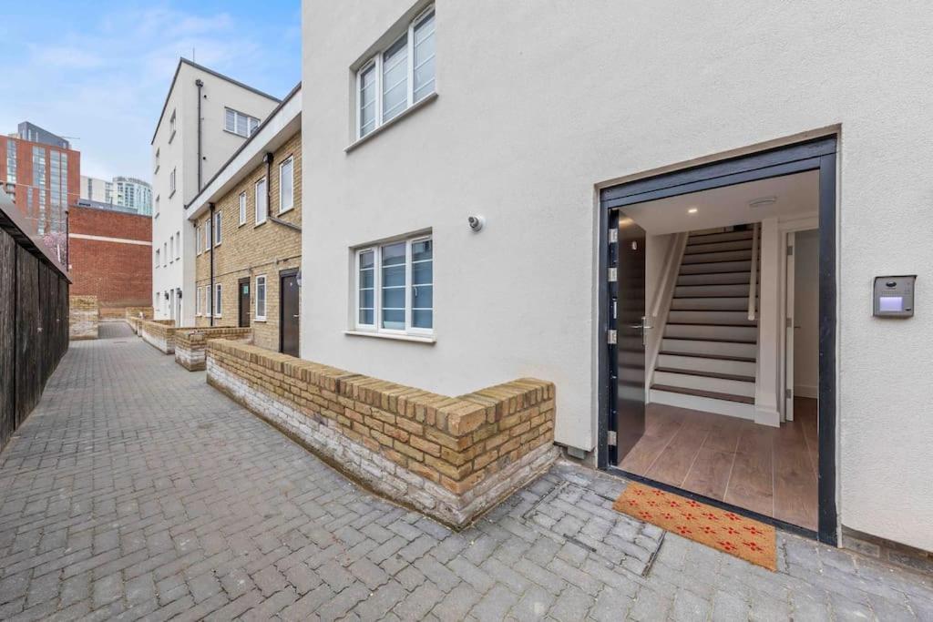 Holiday Home Sleep 8 Central London 9Elms Екстериор снимка